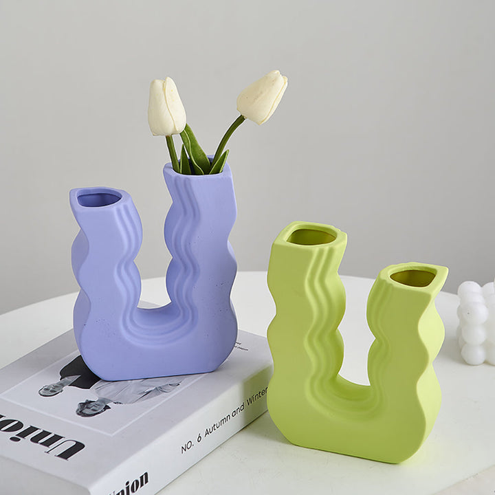 Transform Your Space with Our Modern Simple Vase Home Decor